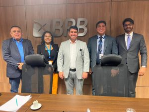 dinho-trata-com-presidente-do-brb-financeira-sobre-liberacao-de-recursos-para-nova-sede-da-camara