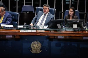 efraim-filho-presidira-debate-sobre-a-descriminalizacao-do-porte-de-drogas-para-consumo-pessoal