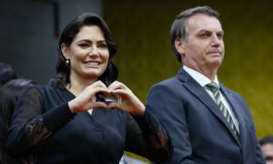 pf-intima-bolsonaro,-michelle,-wassef,-e-cid-para-depoimento-simultaneo-no-escandalo-da-venda-das-joias