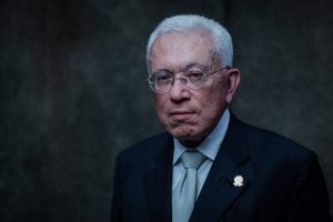 mangabeira-unger:-nem-lula-nem-bolsonaro-vao-tirar-o-brasil-do-primitivismo
