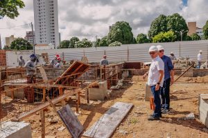 cicero-fiscaliza-obras-do-1o-hospital-veterinario-de-joao-pessoa-e-destaca-avanco-na-rede-de-protecao-animal