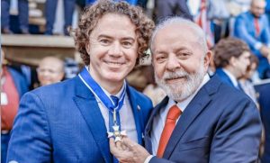lula-entrega-ao-senador-veneziano-a-mais-alta-condecoracao-da-presidencia-da-republica
