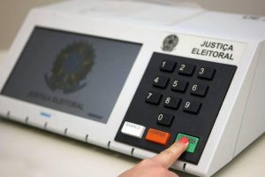 dois-principais-institutos-da-paraiba-divergem-alem-da-margem-de-erro-em-pesquisa-eleitoral-para-prefeitura-de-cg