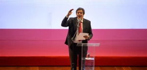 ministerio-da-fazenda-combate-desinformacao-e-explica-projeto-que-taxa-super-ricos-e-offshores