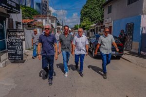 cicero-lucena-inspeciona-obras-de-infraestrutura-na-capital;-area-ja-conta-com-mais-de-r$-1-bilhao-em-investimentos