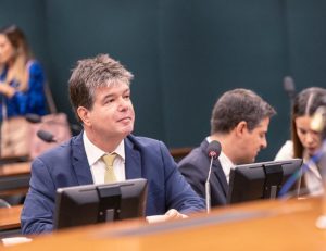 ruy-ressalta-manutencao-de-empregos-e-crescimento-da-economia-ao-defender-programa-de-incentivo-ao-setor-de-eventos