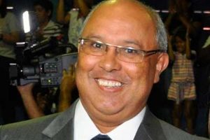 ex-prefeito-de-pitimbu,-leo-barbalho-e-investigado-por-apropriacao-indebita-de-salarios-de-funcionarios-pelo-tce