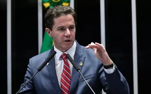 em-direito-de-resposta,-senador-veneziano-rebate-materia-do-blog-sobre-julgamento-de-sara-cabral-no-tcu