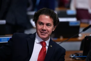 eleitor-paraibano-da-sinais-de-que-cansou-de-veneziano;-emedebista-disputa-eleicoes-desde-1996
