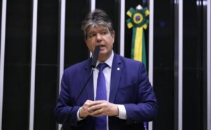 quem-nao-tem-cicero-caca-com-ruy:-deputado-federal-pode-ser-vice-de-lucas-ribeiro