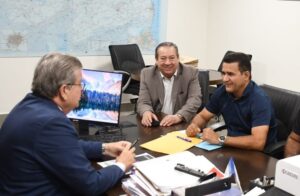 governador-e-chico-nazario-discutem-desenvolvimento-de-caapora;-prefeito-reafirma-seu-apoio-a-joao-para-o-senado